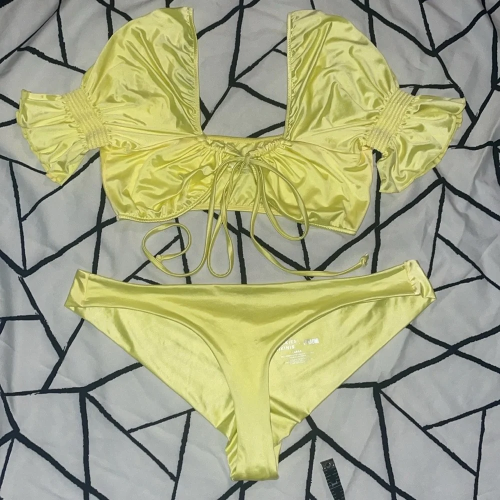 Frankies Bikinis SET NWOT Marina Satin Cheeky Btms(L) Carly Ruffle Satin Top (M)